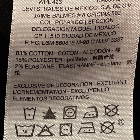 Levi Strauss & Co. Gold Label Women's Totally Shaping Bootcut Jeans. Size: 2S - Picture 11 of 11